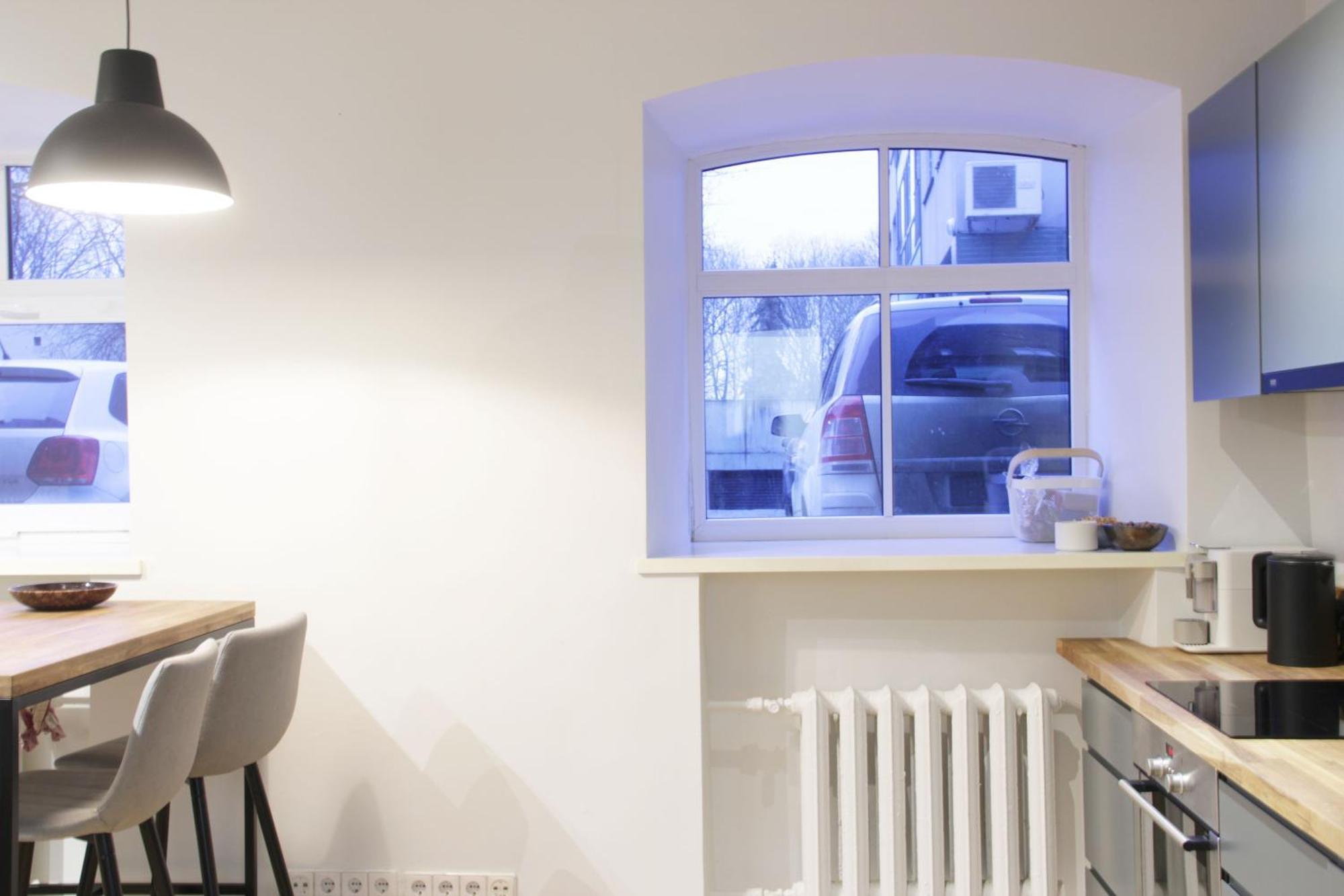 Mini Home Bookshop Studios Вилнюс Екстериор снимка